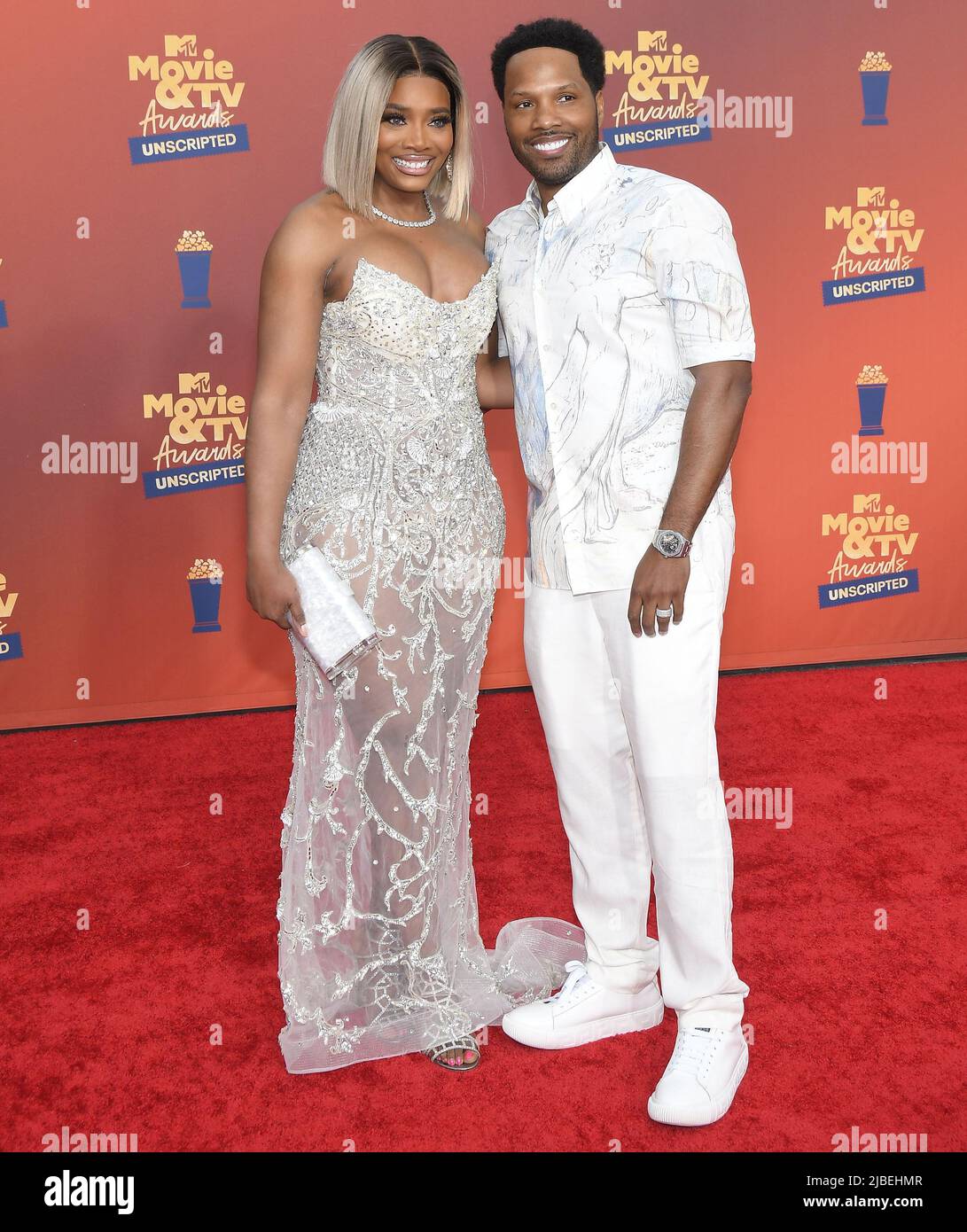 (L-R) Yandy Smith Harris and Mendeecees Harris arrives at the 2022 MTV