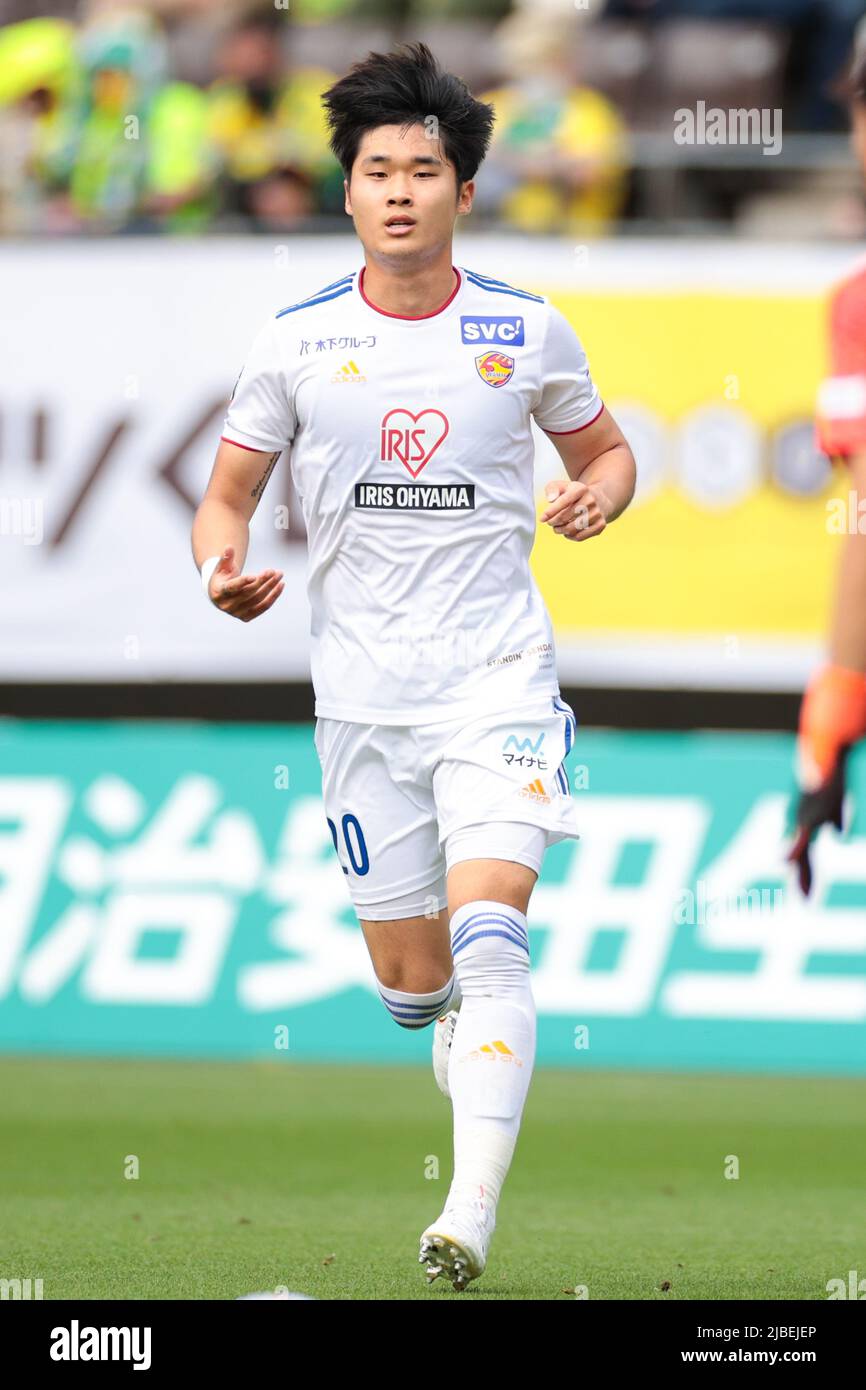 Chiba, Japan. 5th June, 2022. Kim Tae Hyeon (Vegalta) Football/Soccer