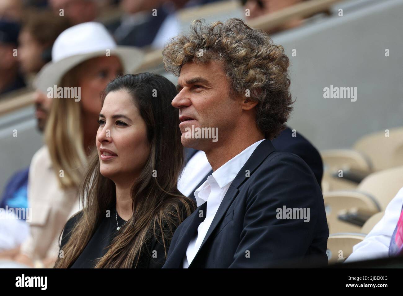 Paris, France, June 05, 2022, Mariana Soncini, Gustavo Kuerten in the  stands during French Open Roland Garros 2022 on June 05, 2022 in Paris,  France. Photo by Nasser Berzane/ABACAPRESS.COM Stock Photo - Alamy