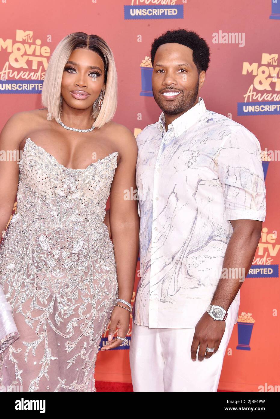 SANTA MONICA, CA - JUNE 02: (L-R) Yandy Smith-Harris and Mendeecees