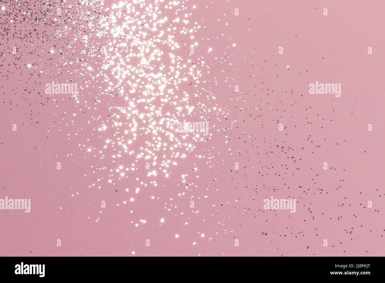 Silver and pink wallpaper hi-res stock photography and images - Alamy