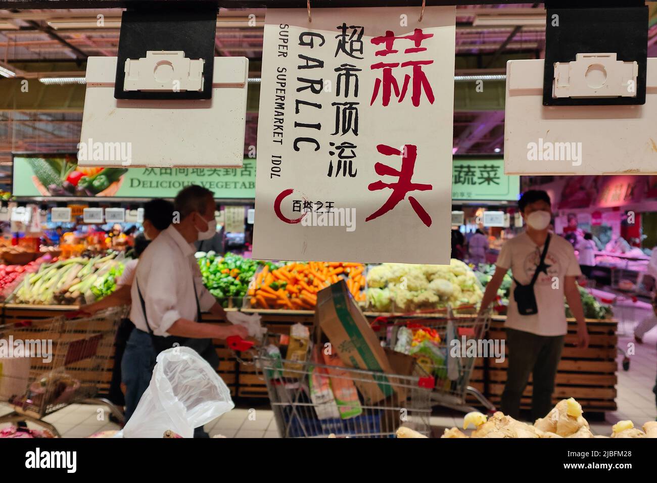 SHANGHAI, CHINA JUNE 6, 2022 Citizens buy vegetables at a