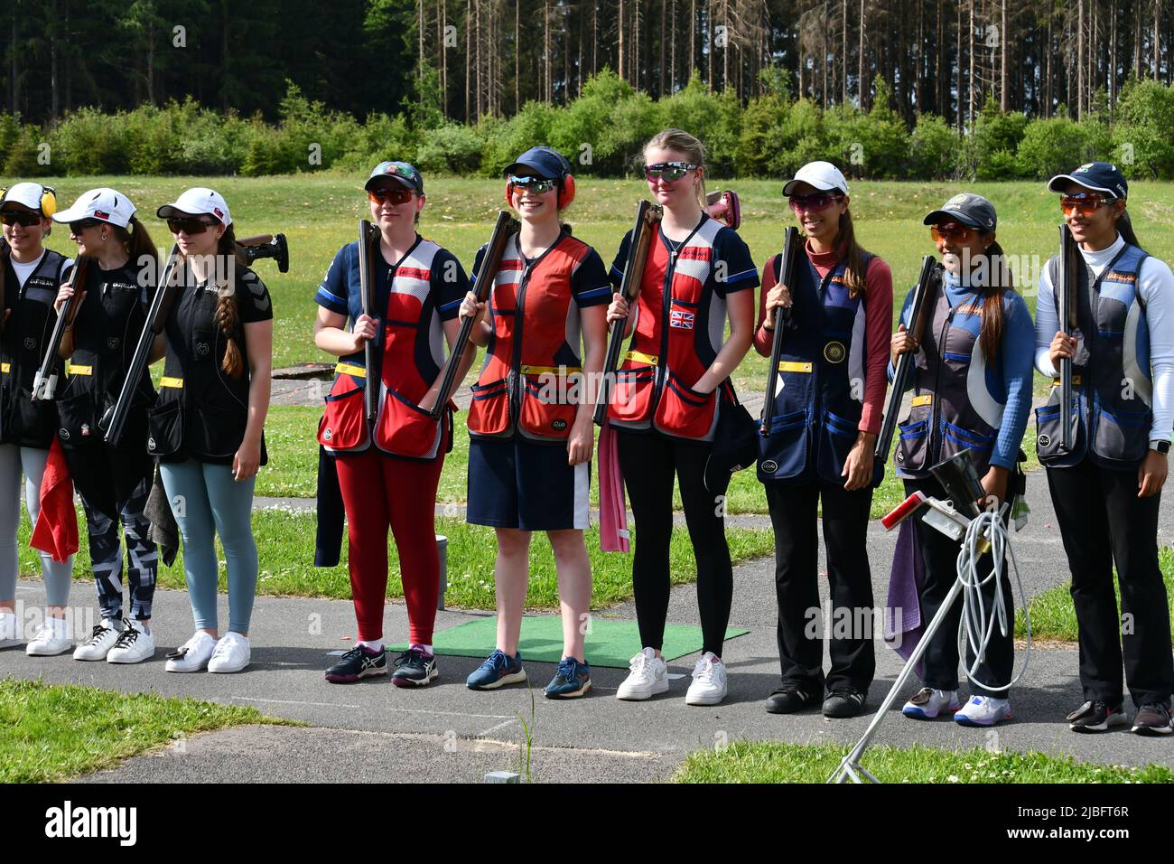 Great Britain Womens Team Olympic Skeet take Gold in Junior World Cup, Suhl, Germany 2022. Phoebe Bodley-Scott, Bethany Norton and Sophie Herrmann Stock Photo