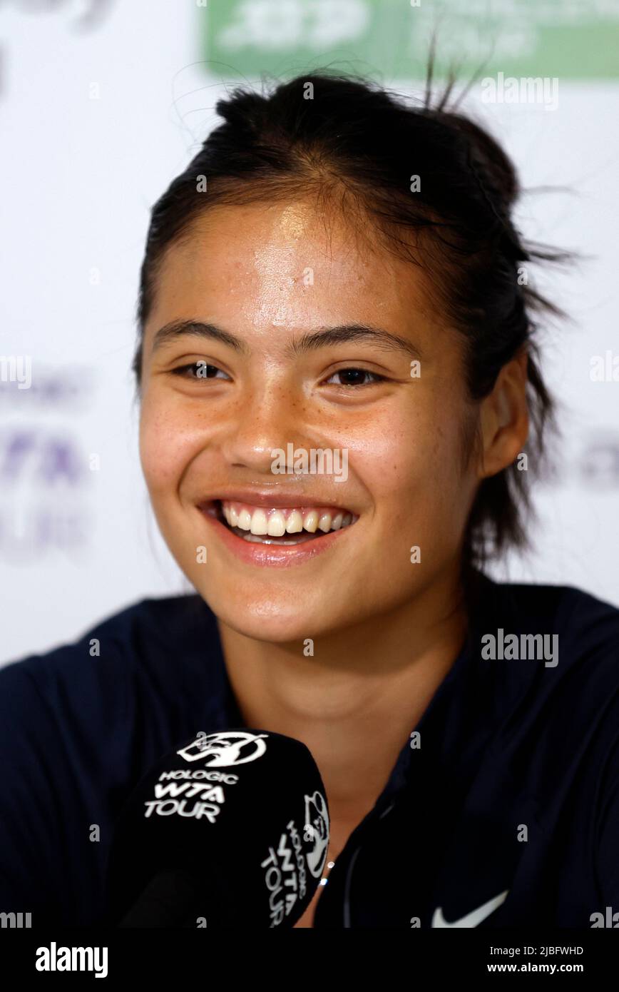 Emma raducanu nottingham hires stock photography and images Alamy