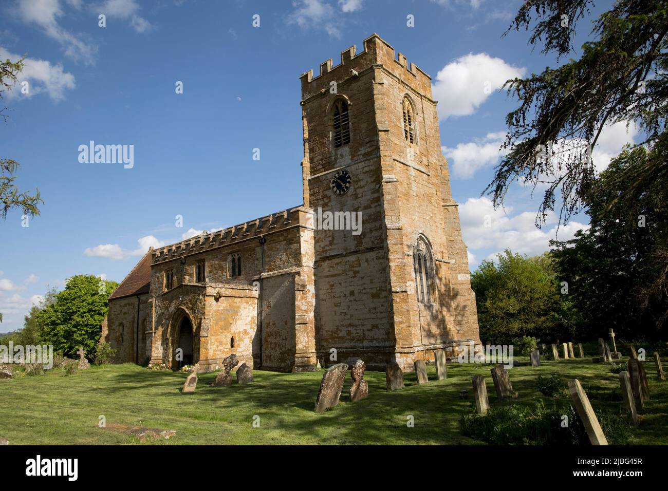 st-lawrenece-church-oxhill-hi-res-stock-photography-and-images-alamy