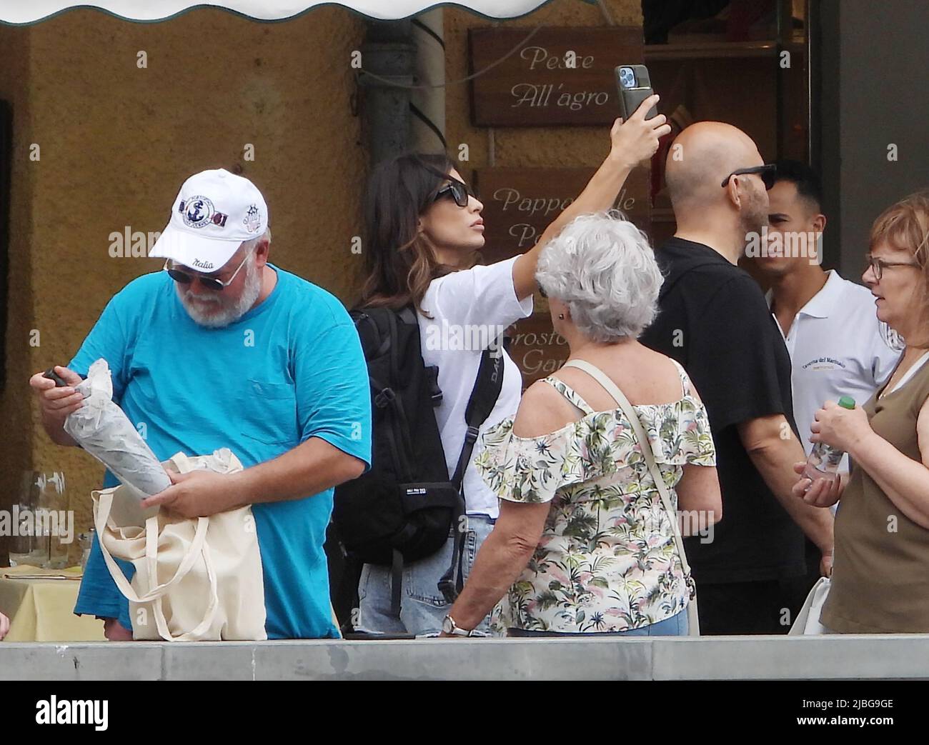 Portofino, Elisabetta Canalis has lunch at the Ai Gemelli restaurant after  the shooting Stock Photo - Alamy