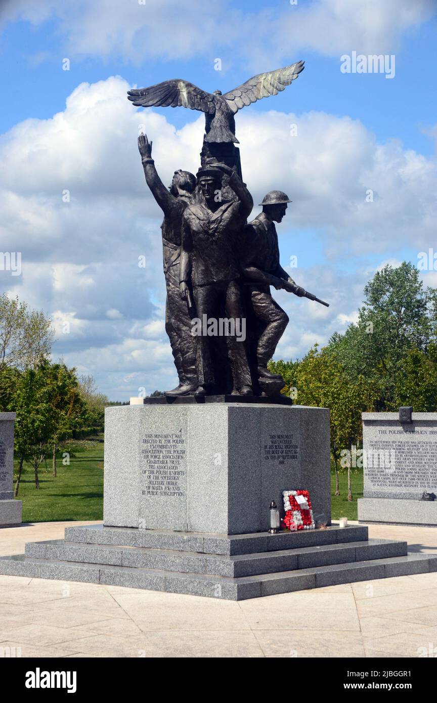 Bronze Statue Memorial to the Polish Armed Forces in World War II at the National Memorial Arboretum, Staffordshire, England, UK Stock Photo