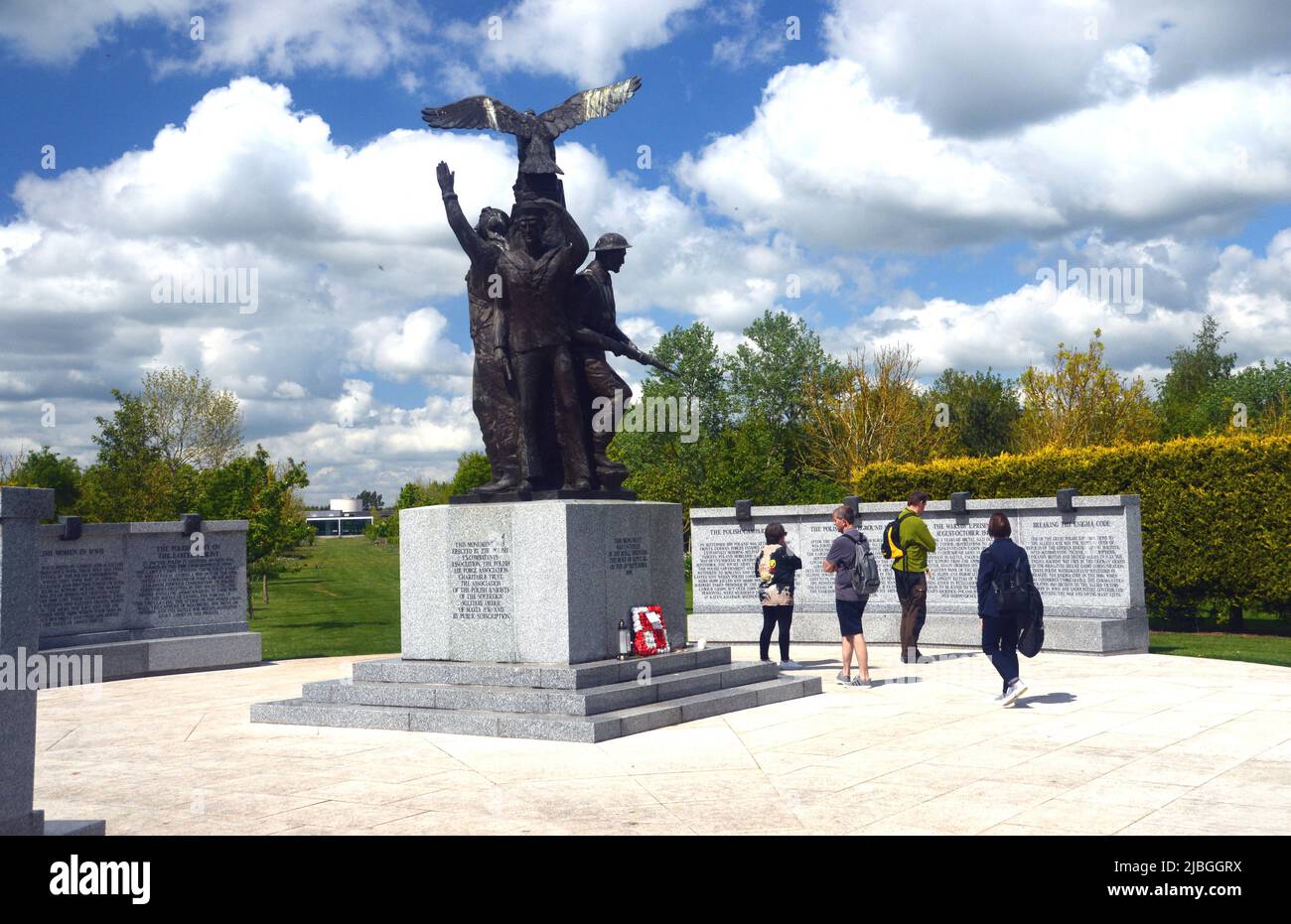 Bronze Statue Memorial to the Polish Armed Forces in World War II at