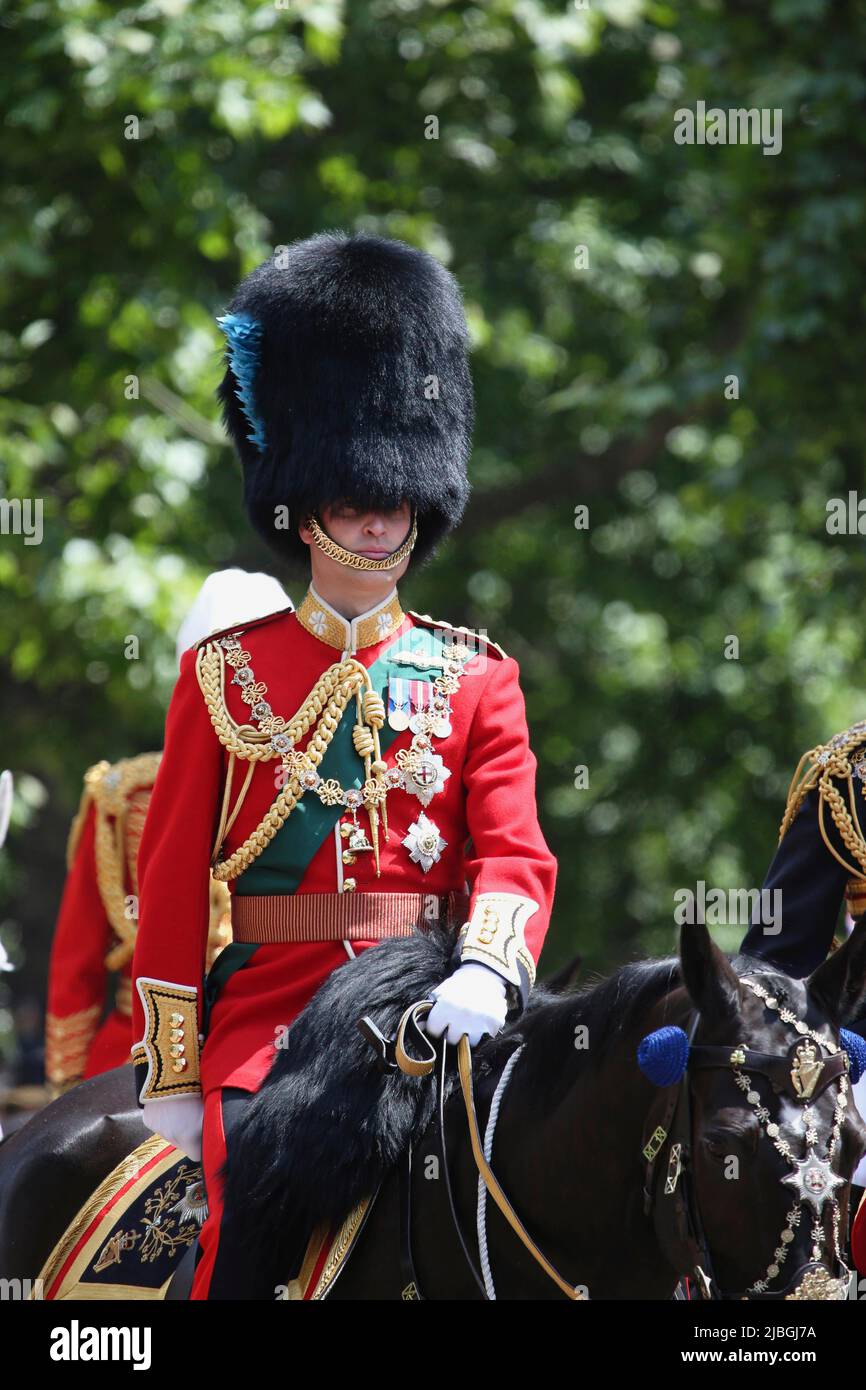 England, London, Queens Platinum Jubilee celebrations on the Mall, 02/06/2022, Guardsman on horseback. Stock Photo