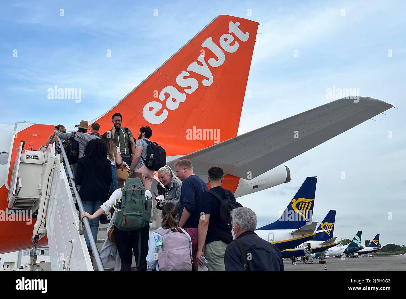 easyjet gatwick to aqaba
