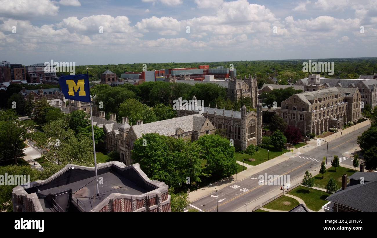 Ann Arbor, MI - May 27, 2022: University of Michigan Wolverines' logo at the college campus Stock Photo