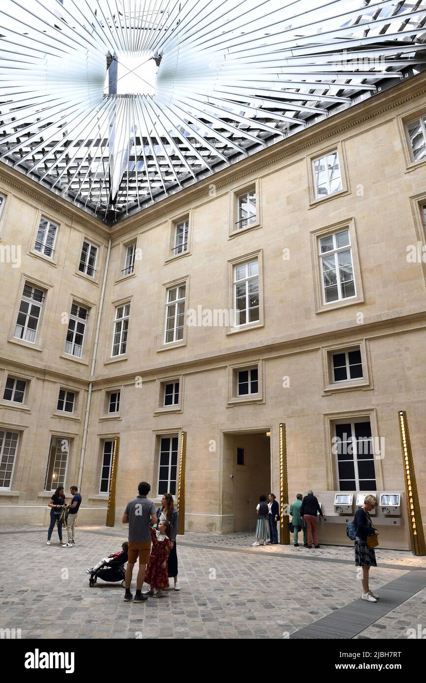 Interiors and architectural details of Hotel de la Marine, in Place de la Concorde Hôtel de la