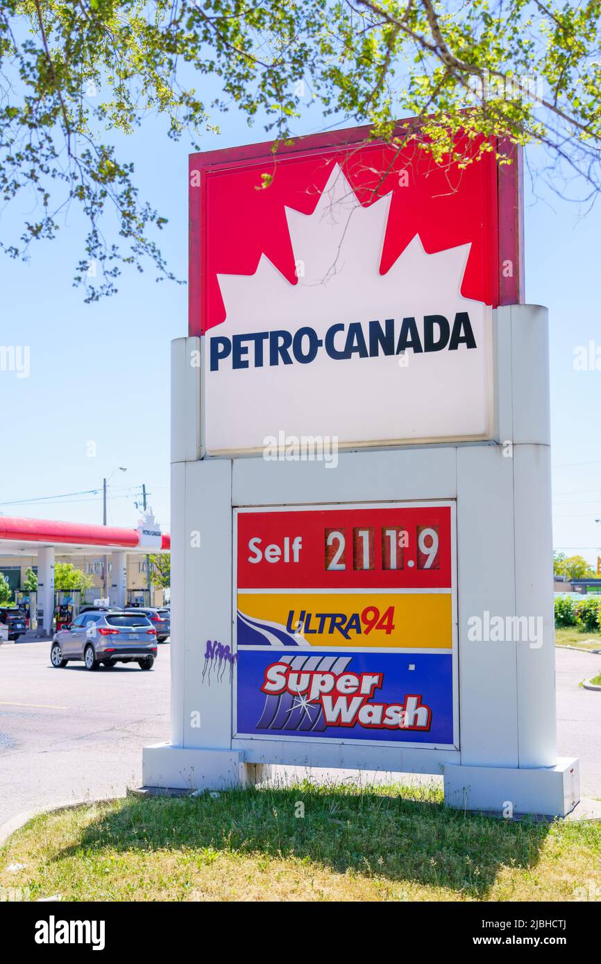Gas station showing prices gasoline hires stock photography and images Alamy
