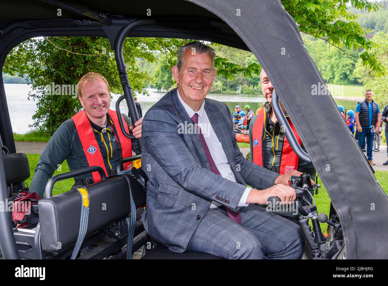 Castlewellan, Northern Ireland. 06/06/2022.  DAERA Minister Edwin Poots visits Castlewellan Forest Park to see a new, DAERA-funded amphibious rescue vehicle which is capable of both water and land rescues. Stock Photo