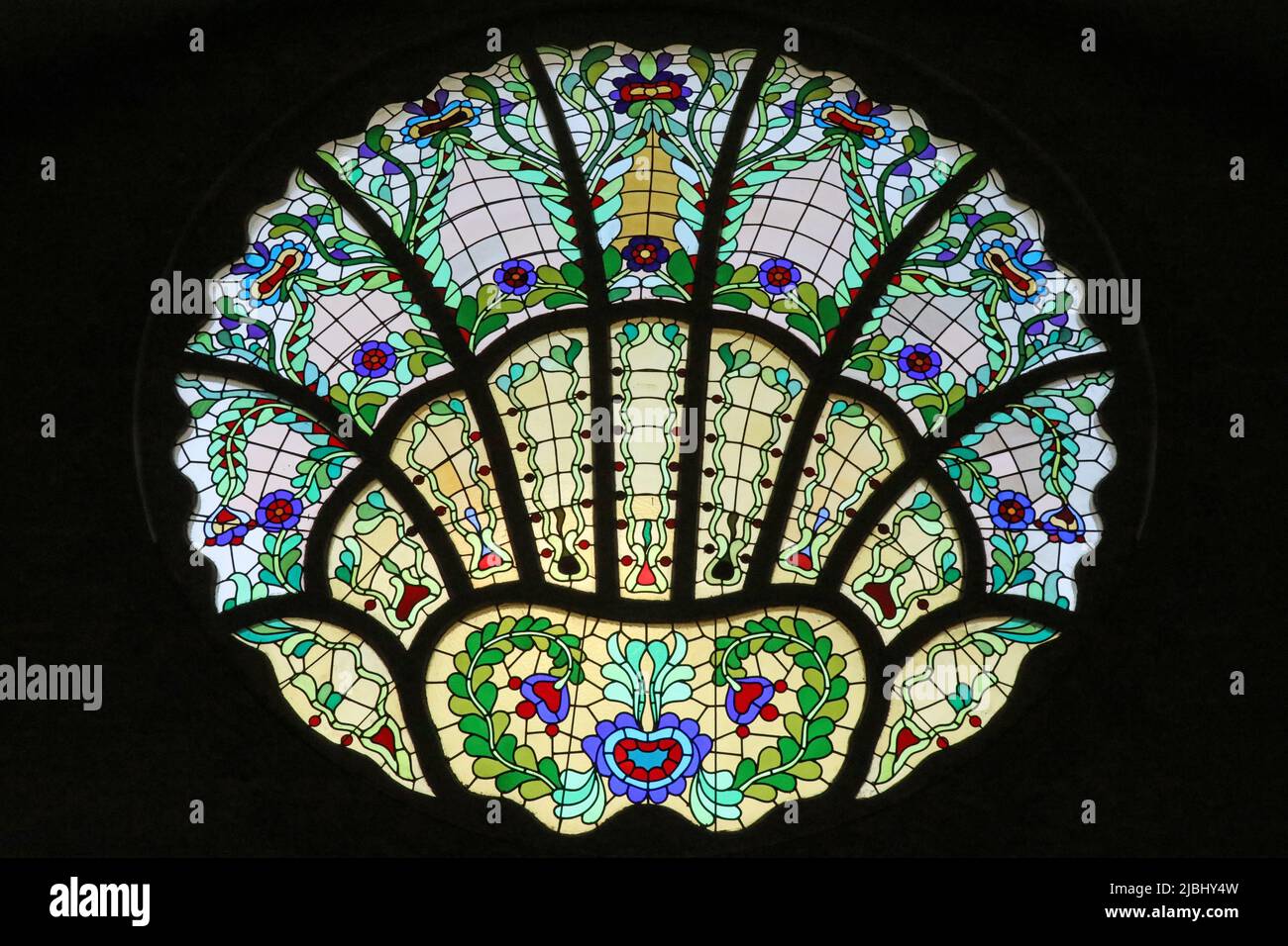 Stained glass window at Subotica Synagogue in Vojvodina Stock Photo Alamy