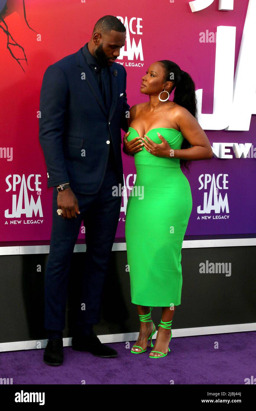 lebron and savannah space jam