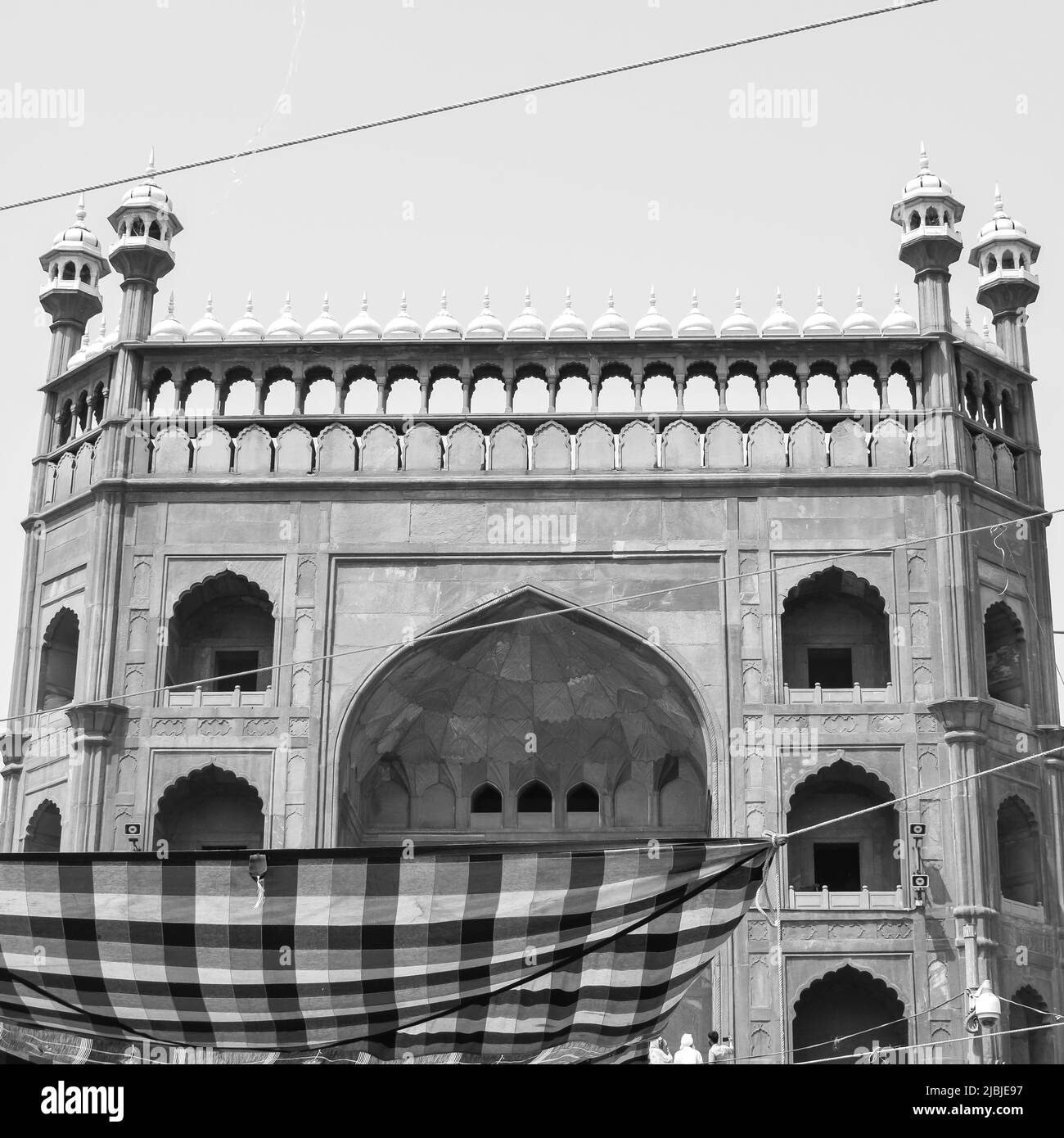 The spectacular architecture of the Great Friday Mosque (Jama Masjid
