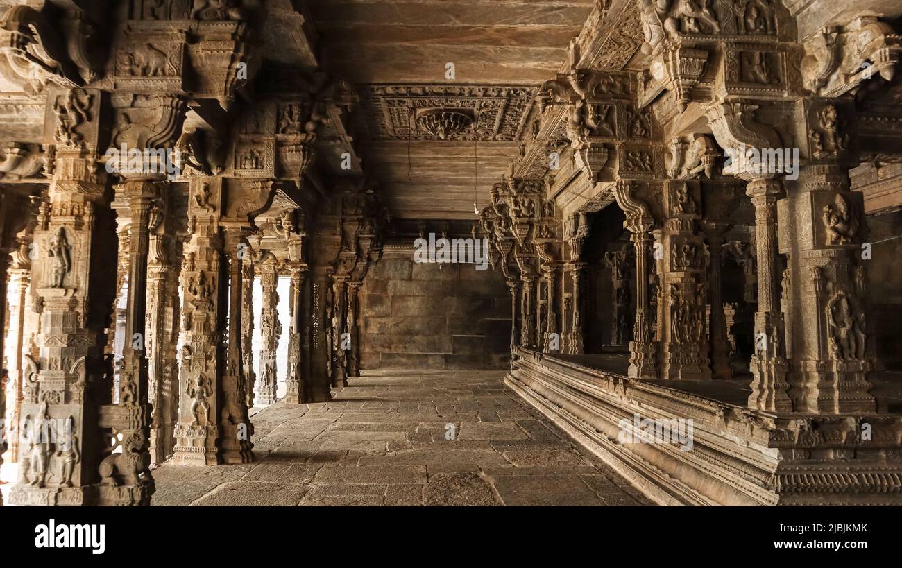 Sculptured Pillars of Vellore Fort Temple, Vellore, Tamilnadu, India. Stock Photo
