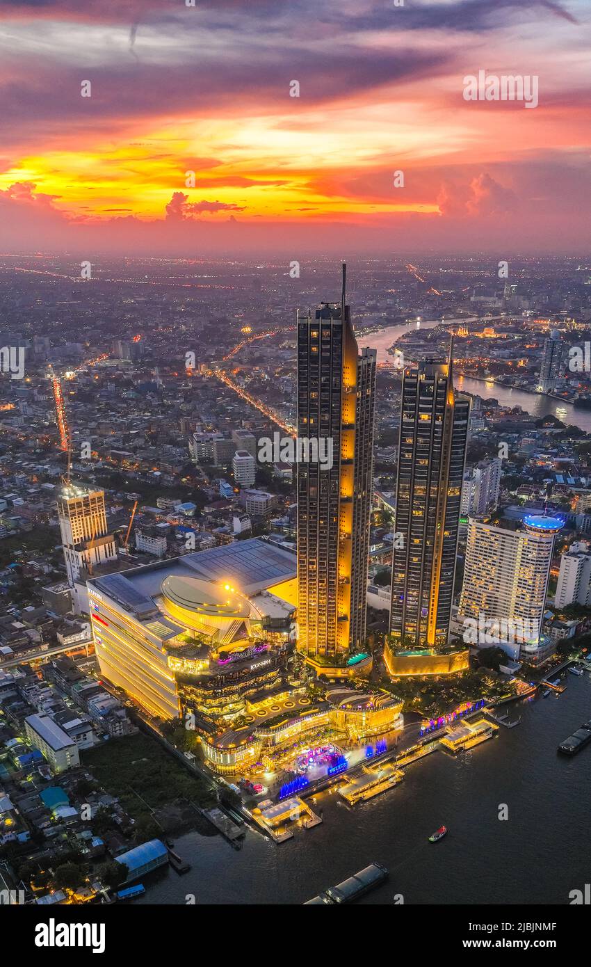 Aerial view of Icon Siam water front building in downtown Bangkok ...