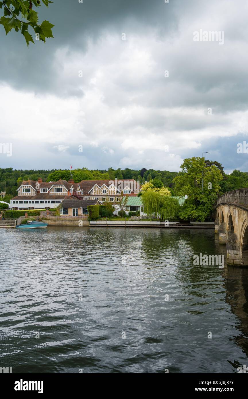 The clubhouse of the Leander Club, a prestigious rowing club, situated next to Henley Bridge on the River Thames. Henley on Thames, England, UK Stock Photo