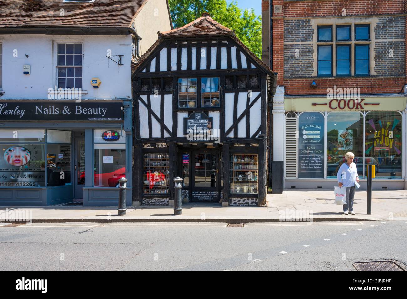 Tudor house antiques and collectables building hires stock photography