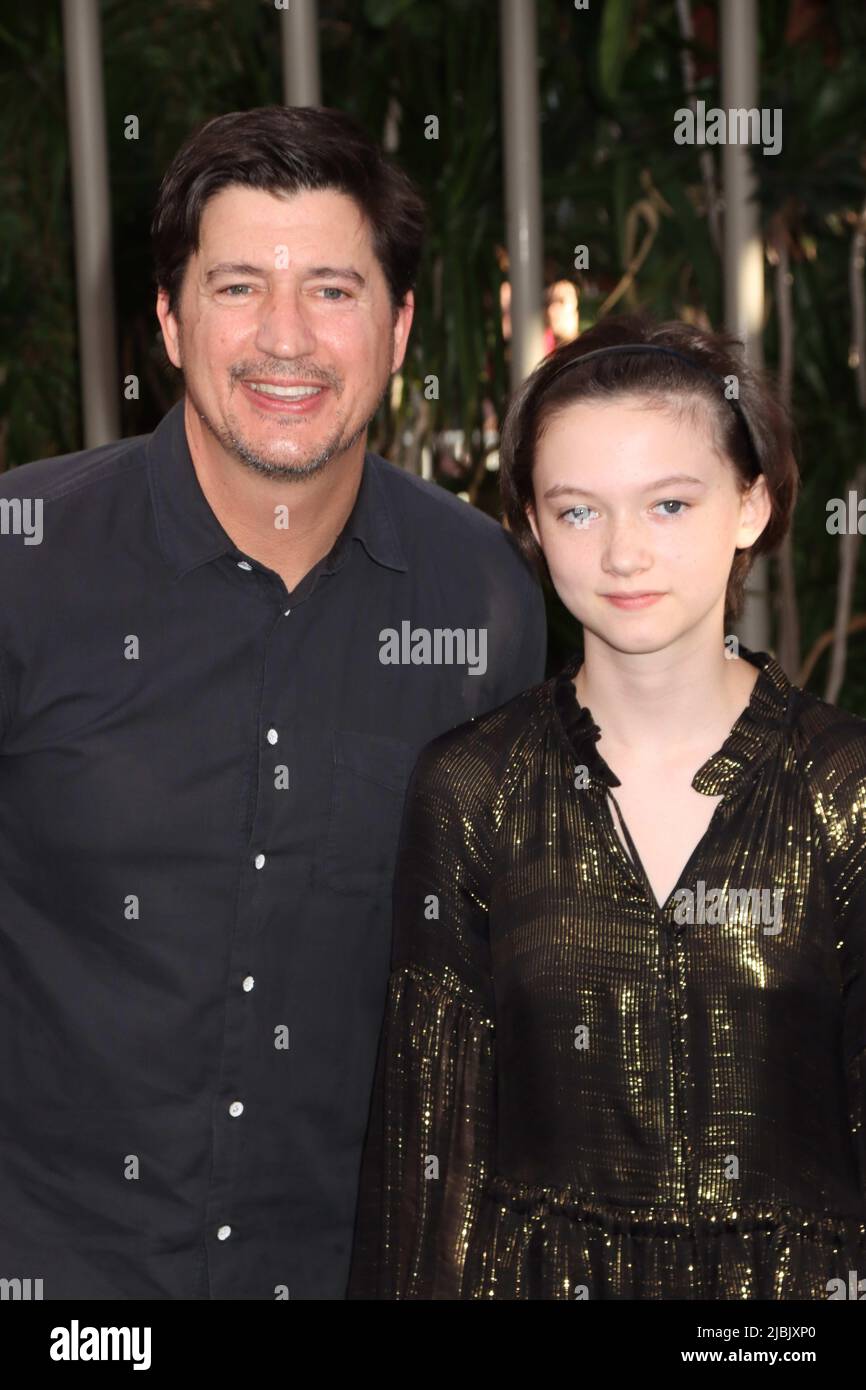 Hollywood, USA. 06th June, 2022. Ken Marino, Ruby Marino 06/06/2022 The