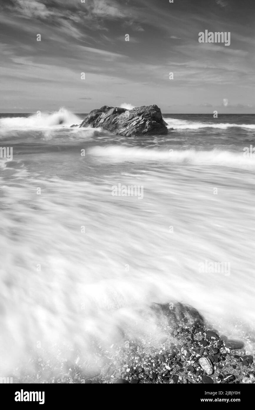 Geology of north cornwall coast Black and White Stock Photos & Images ...