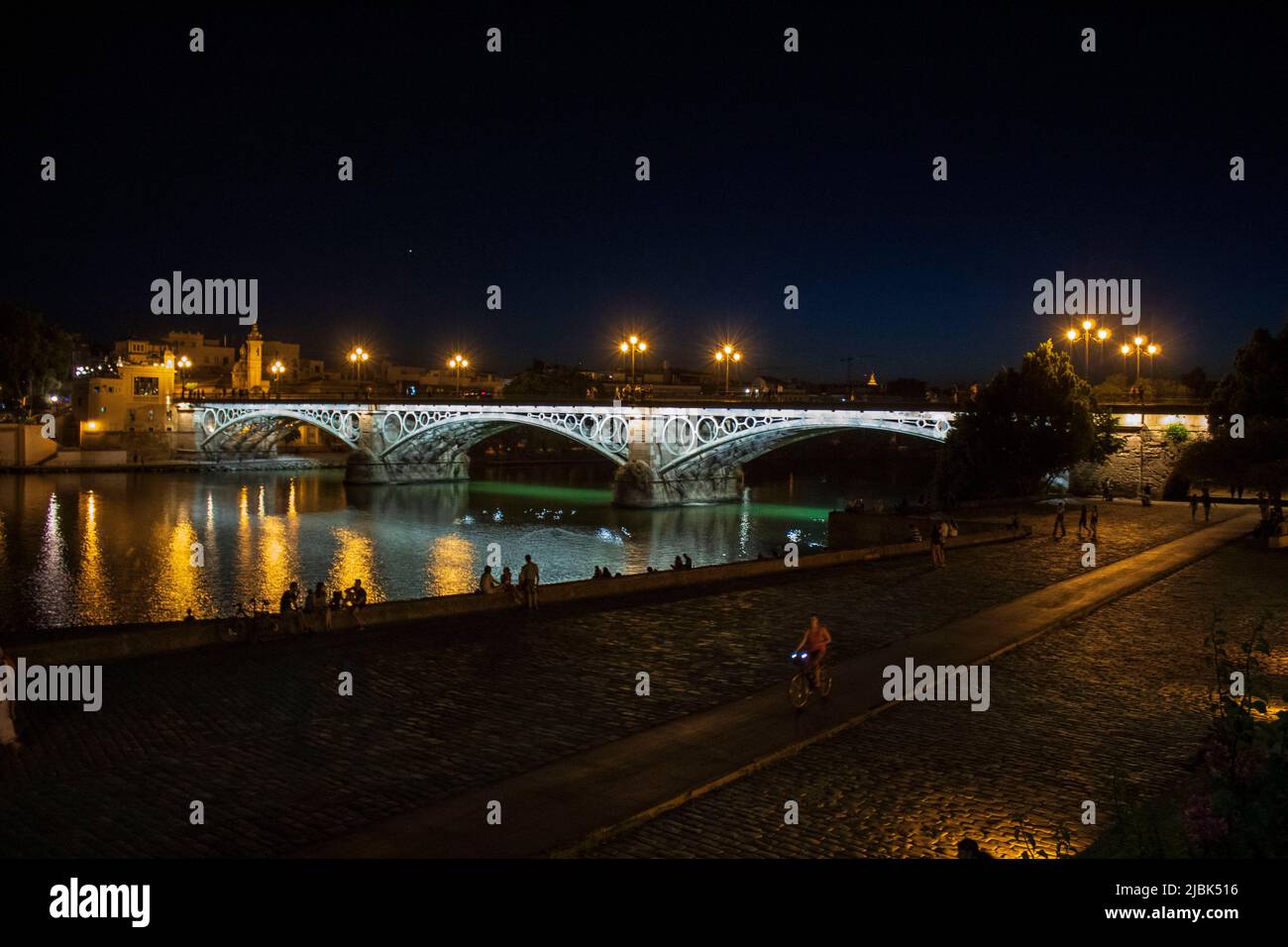 Fotografia del Puente de Triana en Sevilla, España. Stock Photo