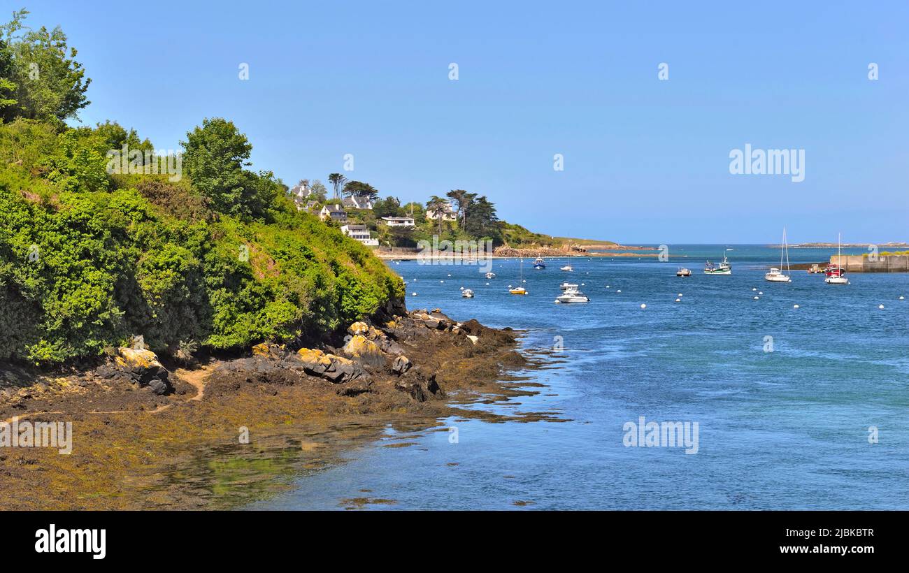 sea view with boats on the coast  in the aber Benoit in Brittany - France Stock Photo
