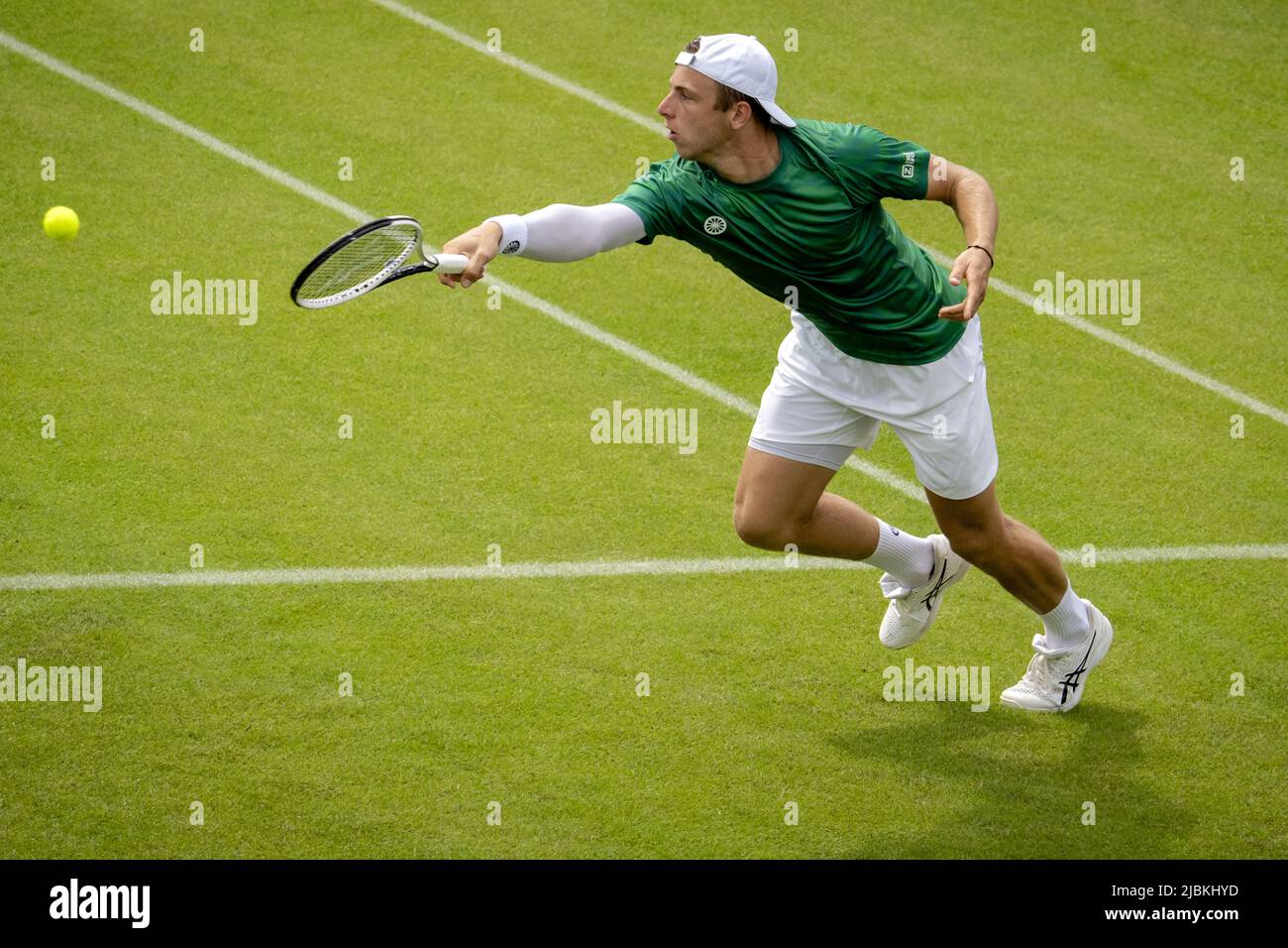 ROSMALEN - Tennis player Tallon Groet at the international tennis tournament Libema Open. The combined Dutch tennis tournament for men and women will be held on the grass courts of Autotron for twelve days. ANP SANDER KING Stock Photo
