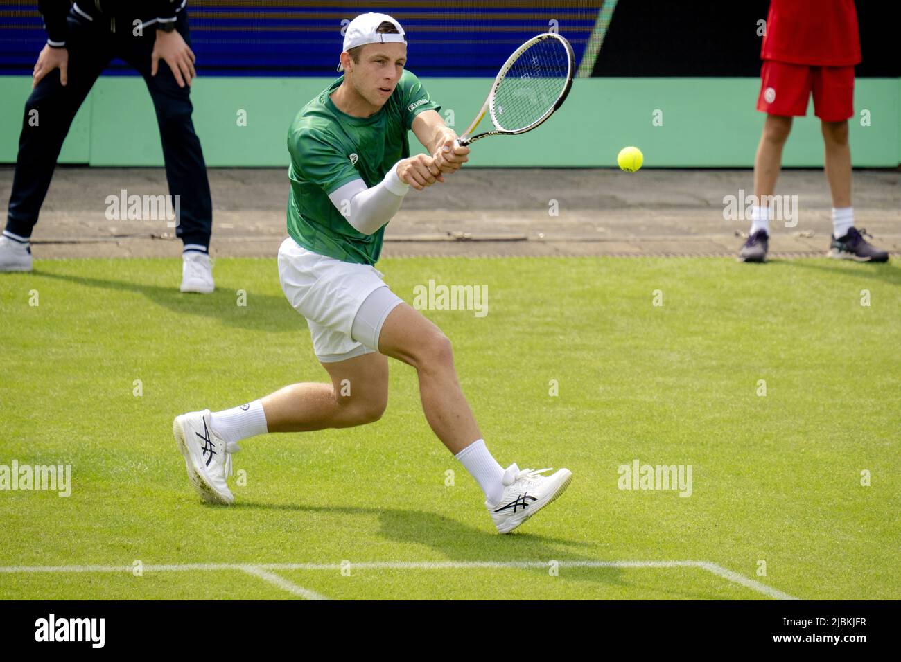 ROSMALEN - Tennis player Tallon Groet at the international tennis tournament Libema Open. The combined Dutch tennis tournament for men and women will be held on the grass courts of Autotron for twelve days. ANP SANDER KING Stock Photo