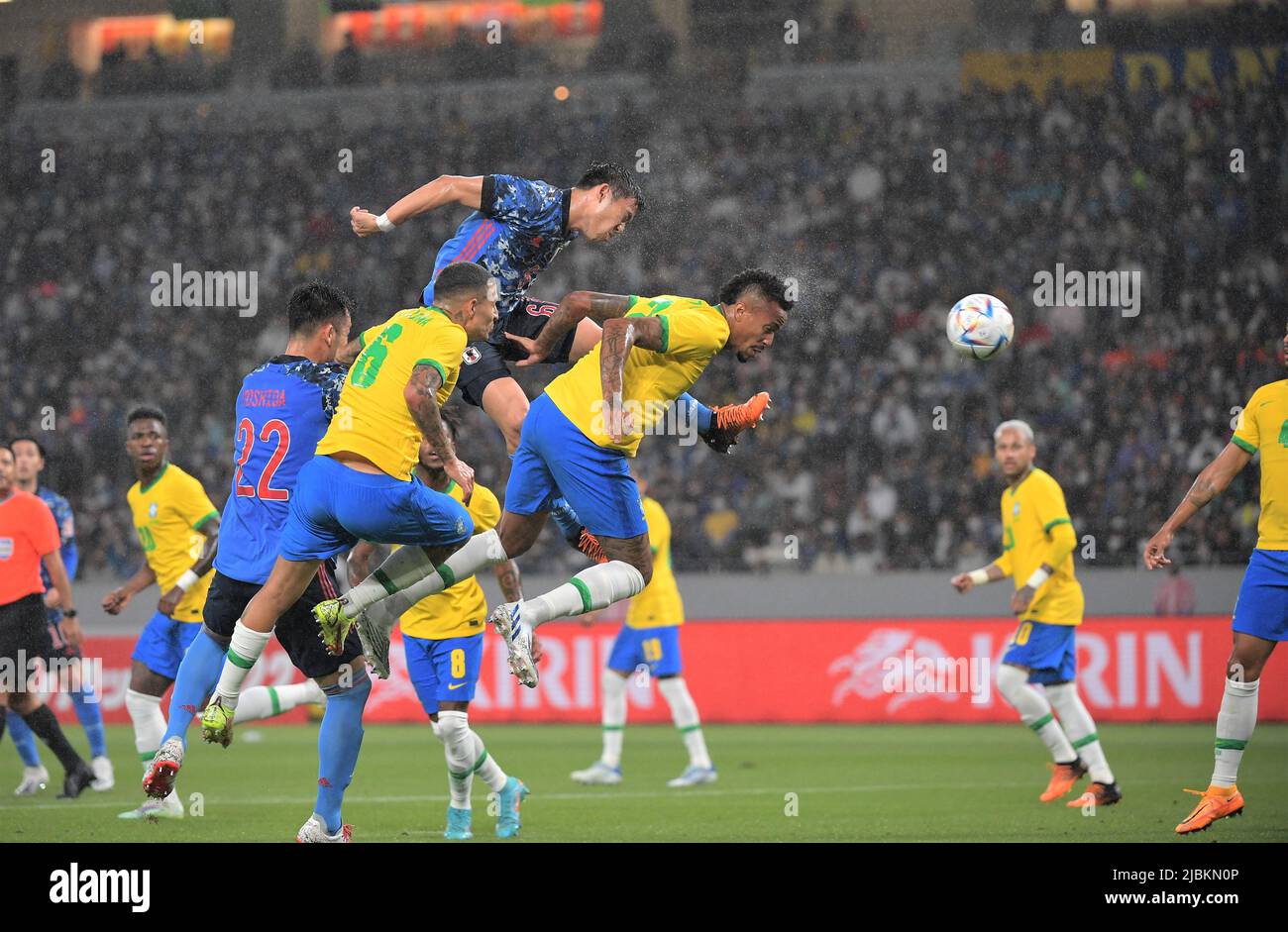Tokyo, Japan. 6th June, 2022. Wataru Endo (6) of Japan and Eder Militao (2) of Brazil during the Kirin Challenge Cup international friendly soccer match between Japan and Brazil at National Stadium in Tokyo, Japan, June 6, 2022. Credit: FAR EAST PRESS/AFLO/Alamy Live News Stock Photo