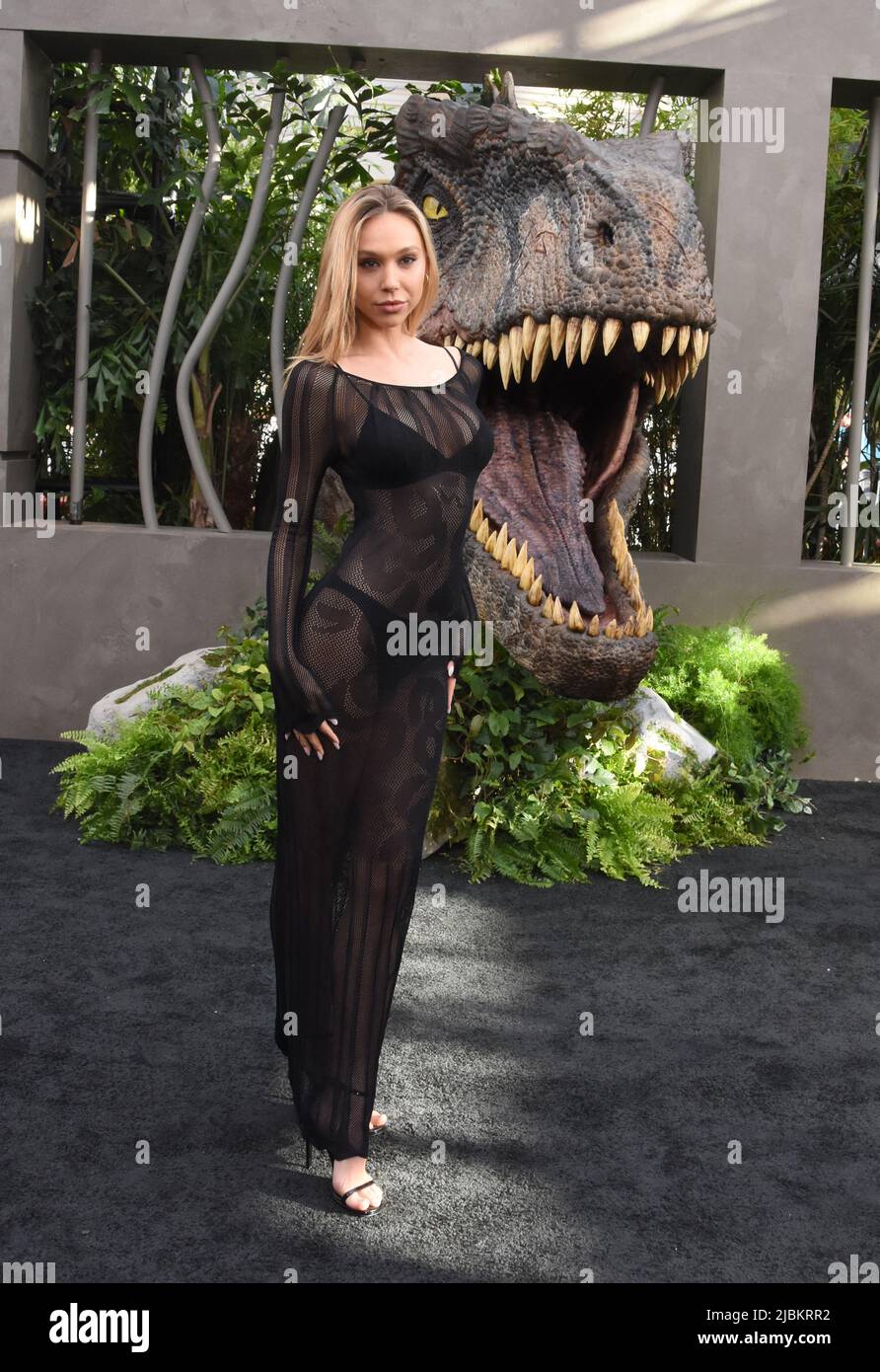 Hollywood, California, USA. 6th June, 2022. Model Alexis Ren attends