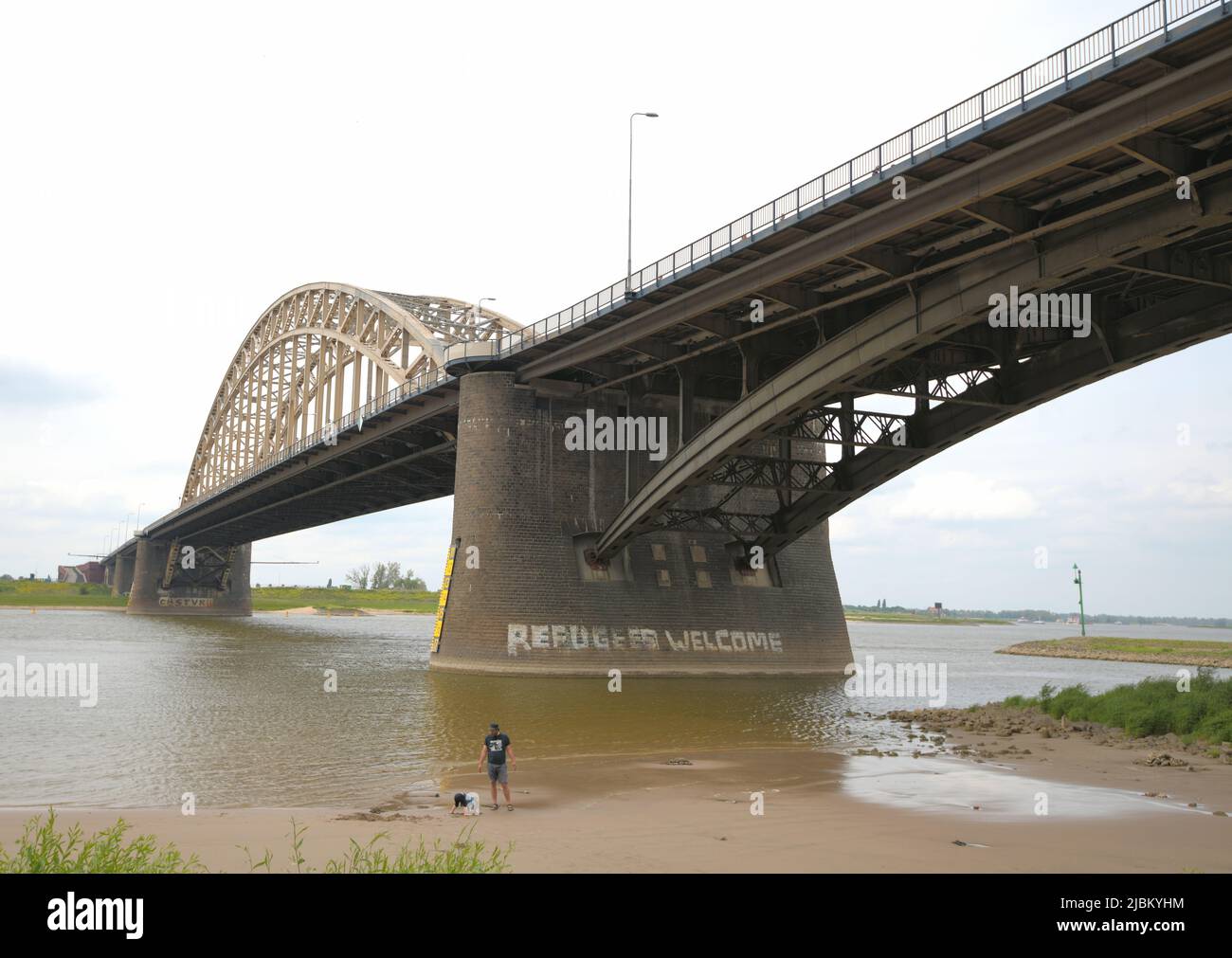 Waalbrug. Bridge over the River Waal at Nijmegen, Gelderland, Netherlands Stock Photo