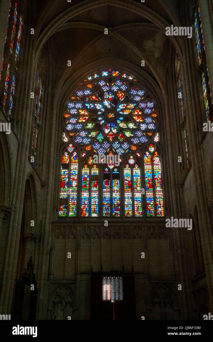 Rose window of the Sens Saint-Etienne cathedral. Sens Cathedral is a Catholic cathedral in Sens in Burgundy, France. Stock Photo