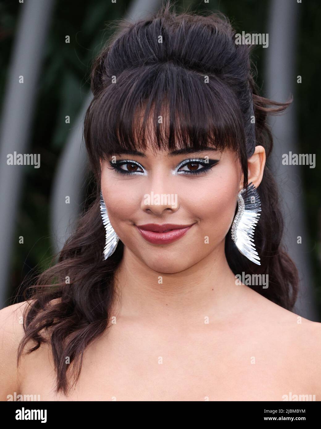 HOLLYWOOD, LOS ANGELES, CALIFORNIA, USA - JUNE 06: American actress Xochitl Gomez arrives at the Los Angeles Premiere Of Universal Pictures' 'Jurassic World Dominion' held at the TCL Chinese Theatre IMAX on June 6, 2022 in Hollywood, Los Angeles, California, United States. (Photo by Xavier Collin/Image Press Agency) Stock Photo