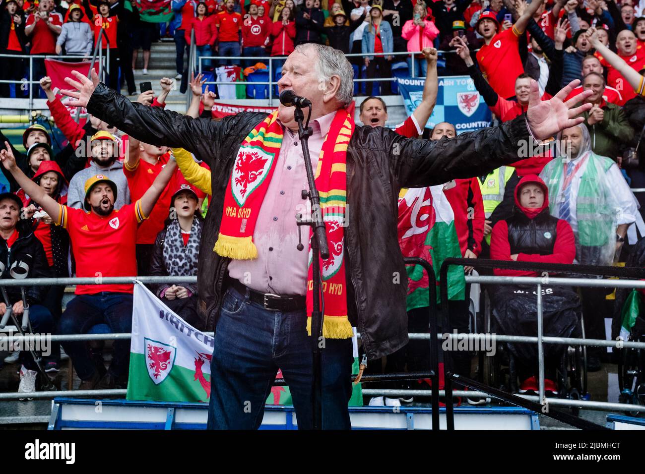 CARDIFF, WALES 05 JUNE 2022 Dafydd Iwan performs Yma o Hyd prior to