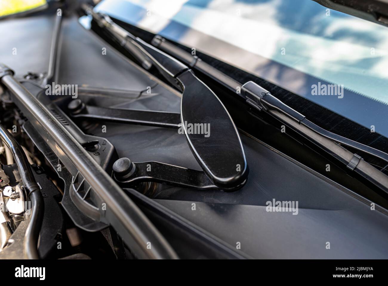 Front wiper mechanism on a modern premium car with a diesel engine
