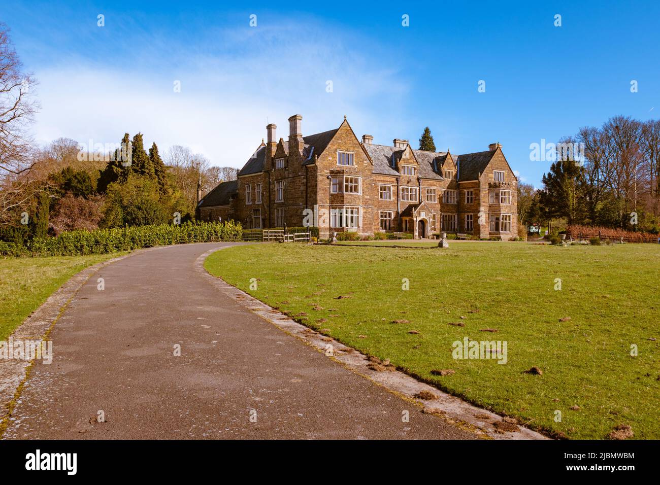 Front view of driveway of Launde Abbey, Christian retreat centre in the Diocese of Leicester Stock Photo