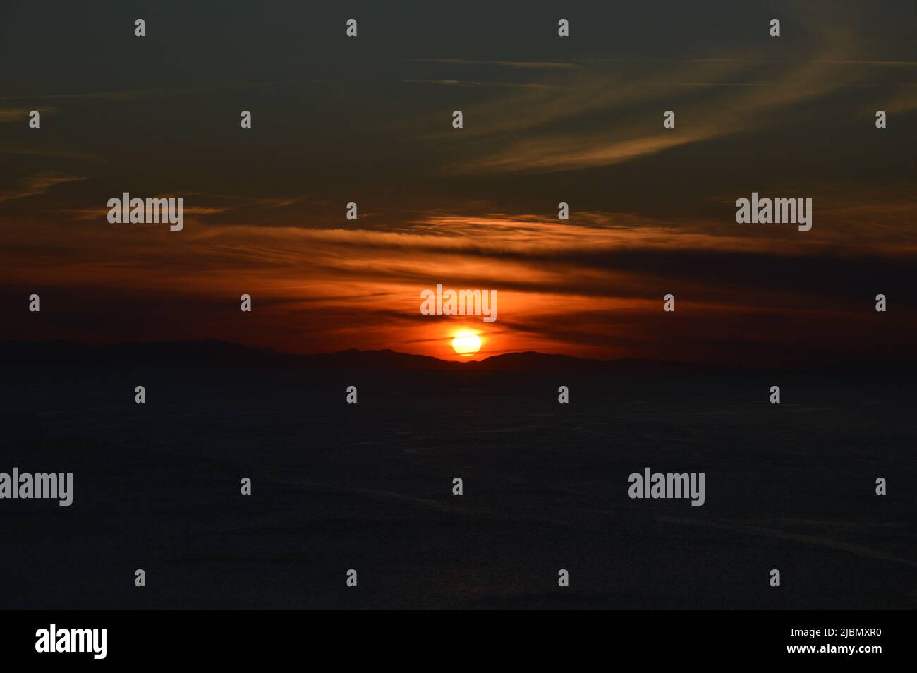 Cloudy during sunset hi-res stock photography and images - Alamy