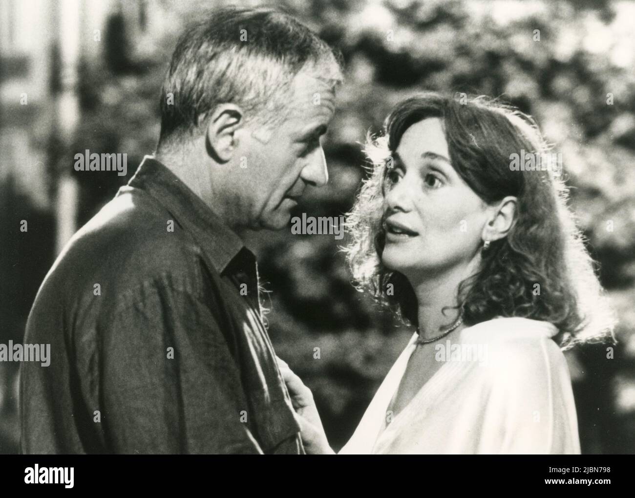 Actors Delia Boccardo and Peter Bongartz in the German TV series Das Sahara Projekt, 1993 Stock Photo