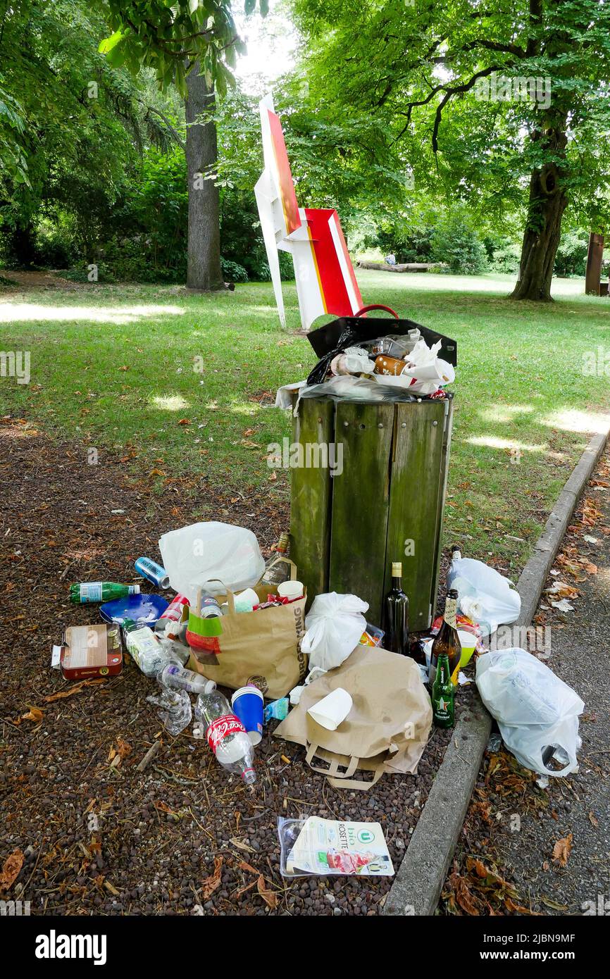 Dirts in a public rubbish can, Cerisaie Park, Lyon, Rhône department, AURA Region, France Stock Photo