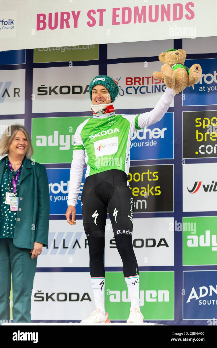 Queen of the 2025 mountains cycling