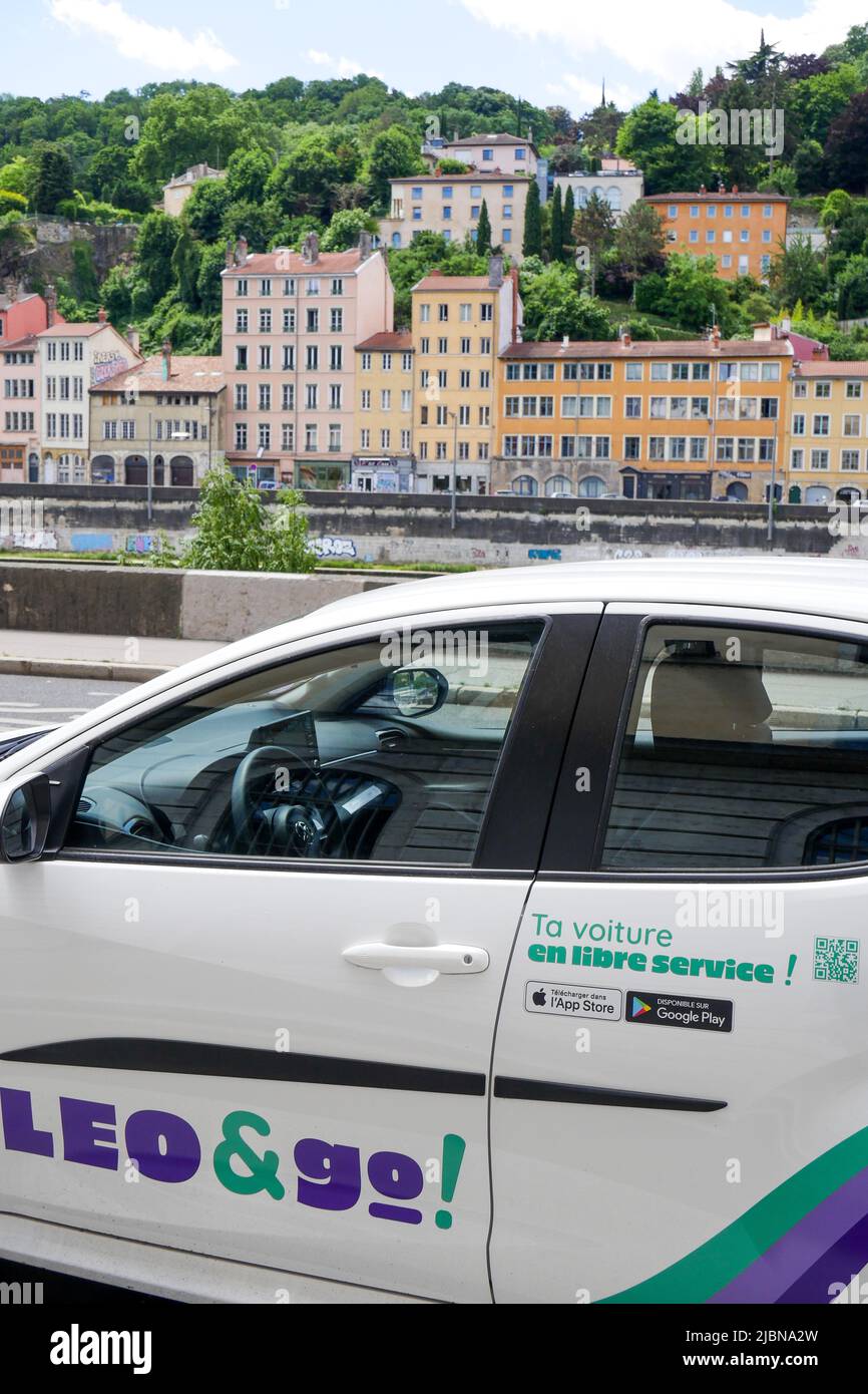 Leo and go company hires stock photography and images Alamy