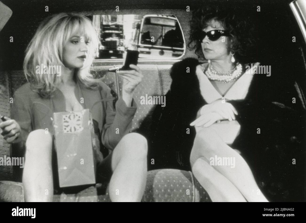 Actresses Ellen Barkin and JoBeth Williams in the movie Switch, USA 1991 Stock Photo