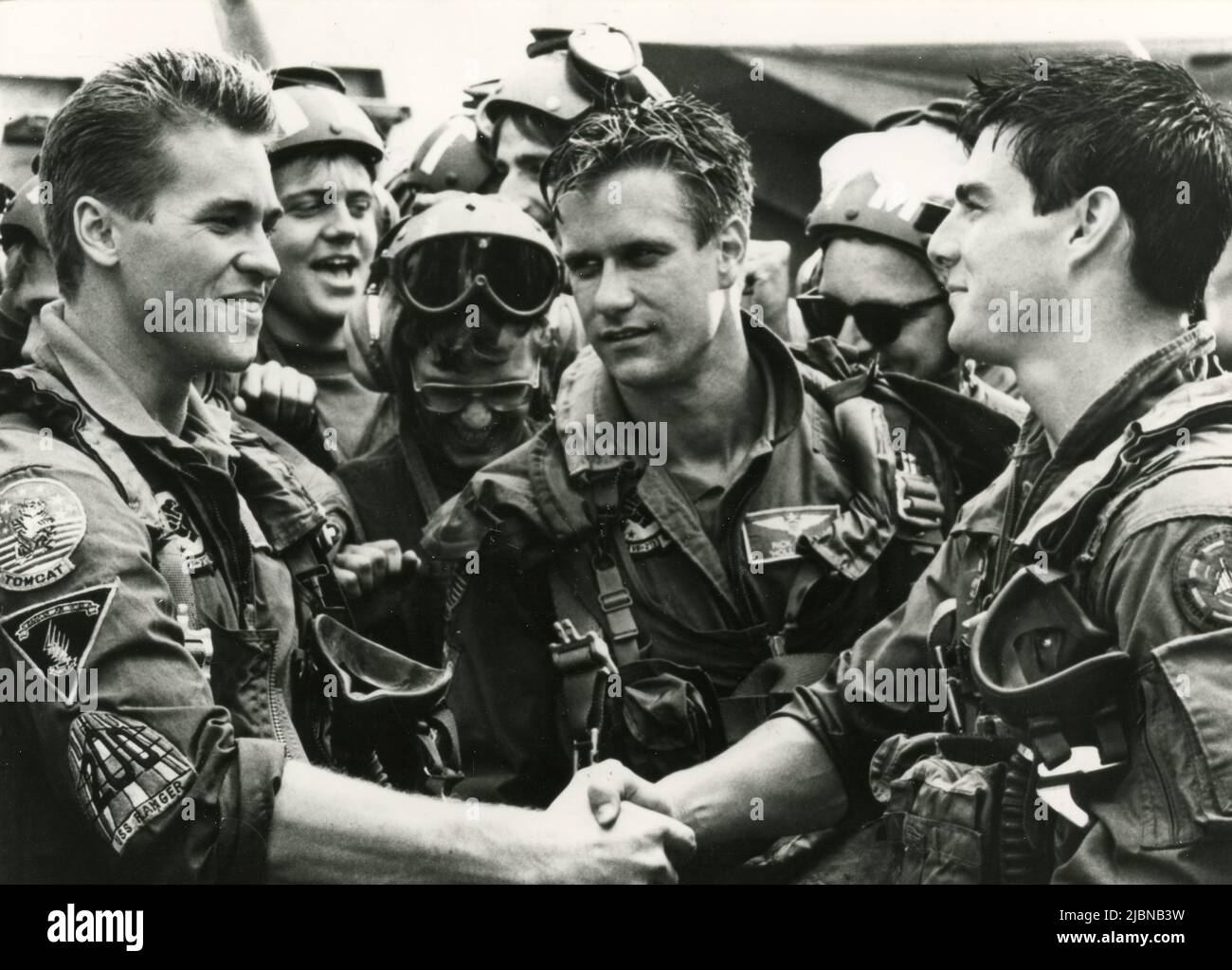 American actors Val Kilmer and Tom Cruise in the movie Top Gun, USA 1986 Stock Photo