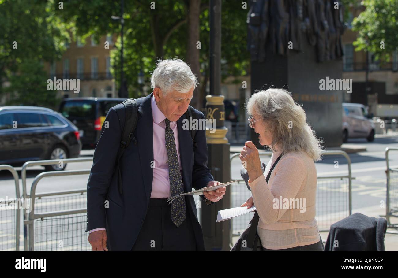 London uk 7th june 2022 Former Uk foreign secretary jack straw out side whitehall Stock Photo