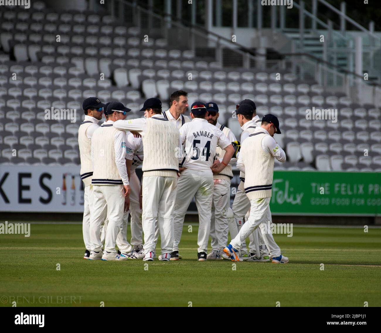 100 ball cricket hires stock photography and images Alamy