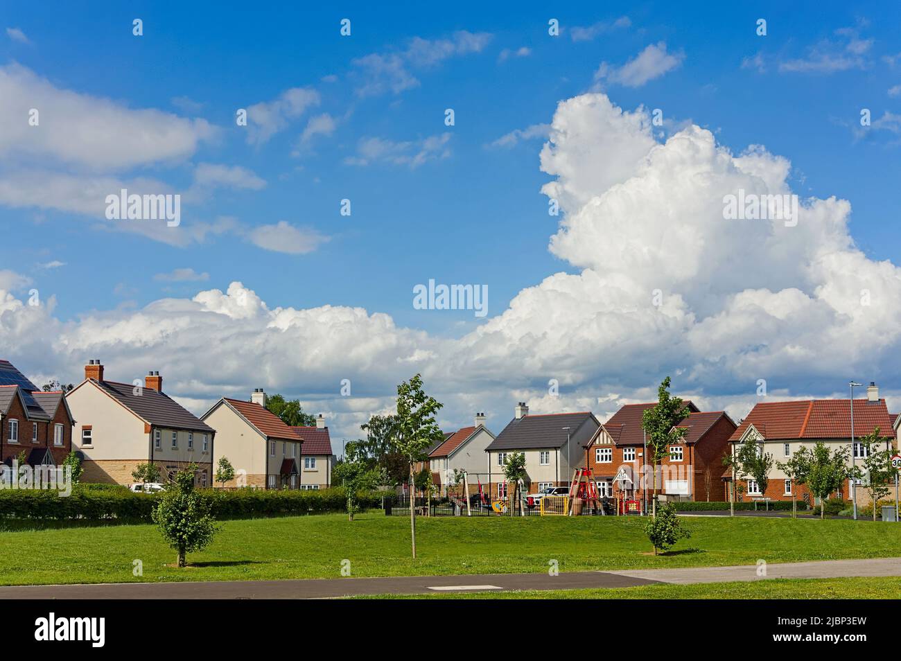 Newly built houses on the Wyberton Quadrant development on a sunny springtime day Stock Photo