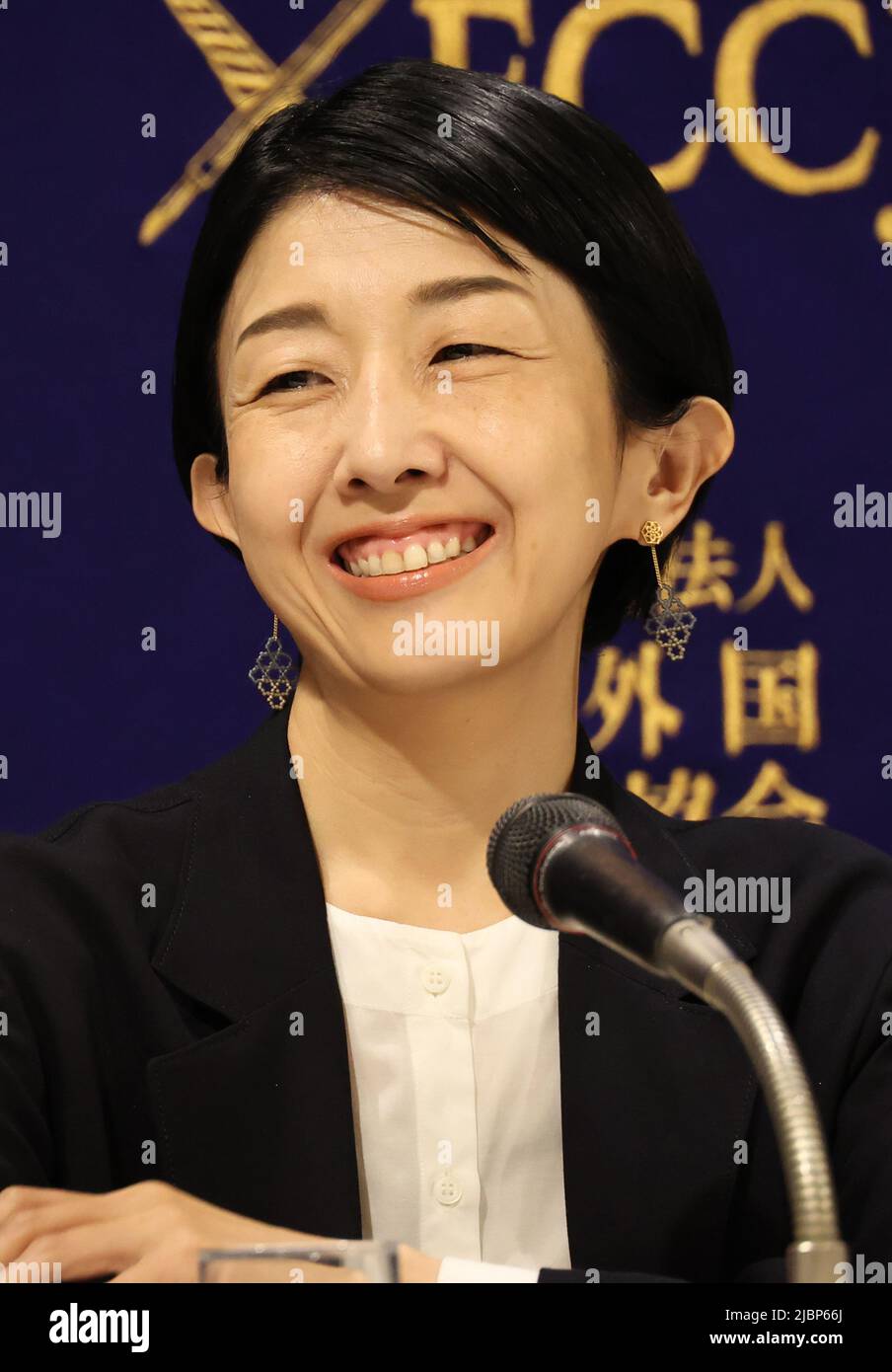 Tokyo, Japan. 7th June, 2022. Japanese film director Chie Hayakawa speaks at a press conference for her latest movie 'Plan 75' at the Foreign Correspondents' Club of Japan in Tokyo on Tuesday, June 7, 2022. Hayakawa received a special mention by the jury of the Camera d'Or award for the debut film at the Cannes Film Festival last month. Credit: Yoshio Tsunoda/AFLO/Alamy Live News Stock Photo